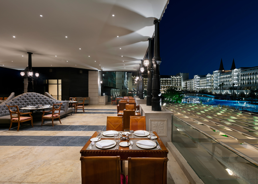 Titanic Mardan Palace